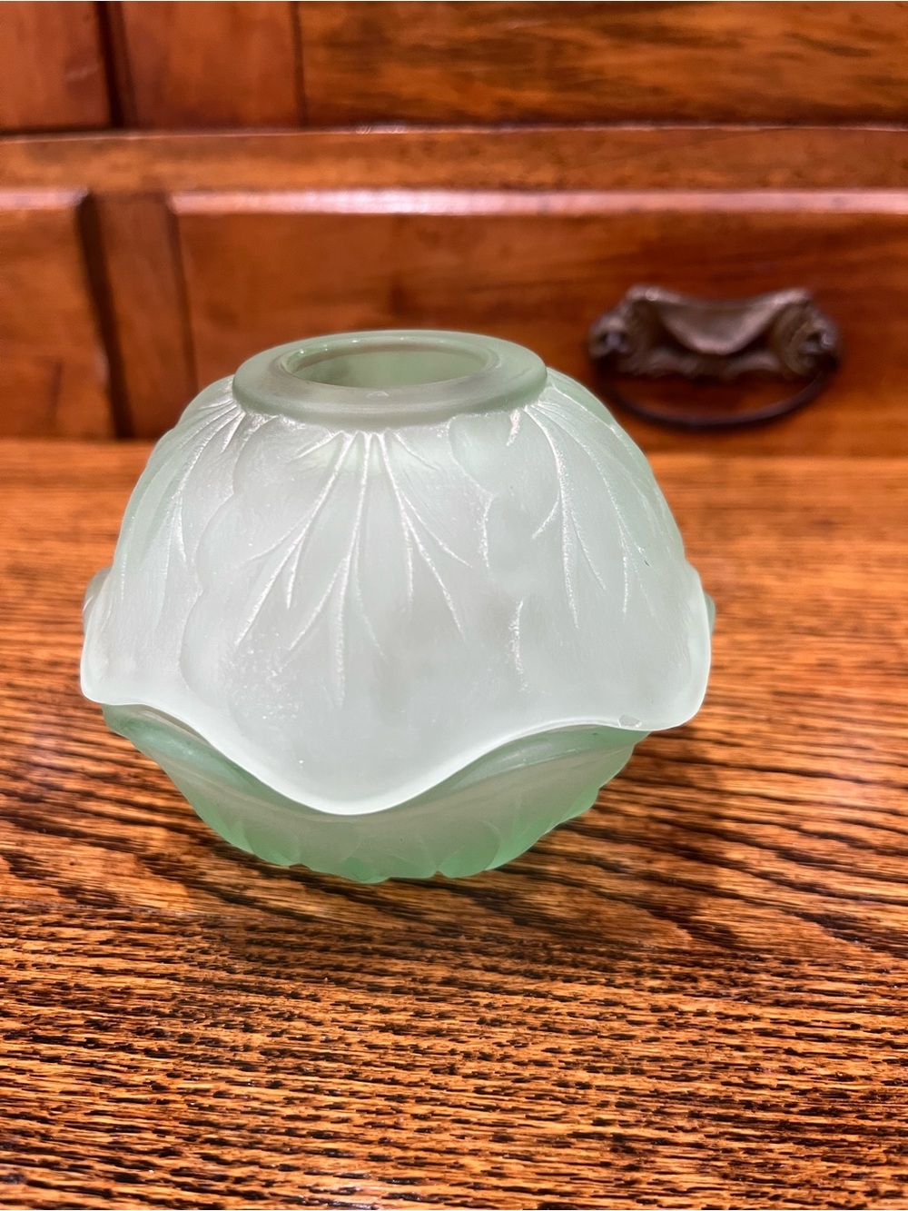 Vintage Indiana Glass Satin Green Cabbage Leaf Fairy Lamp Votive Candle READ!!